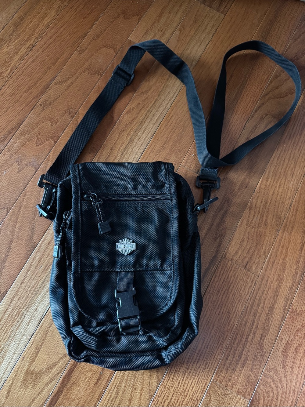 Harley-Davidson Black Crossbody Shoulder Bag